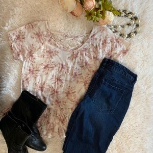 Lucky Brand women’s short sleeved top.  Small